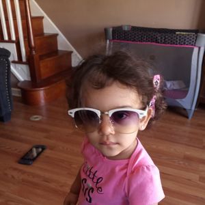 Meet your Posher, Melvin